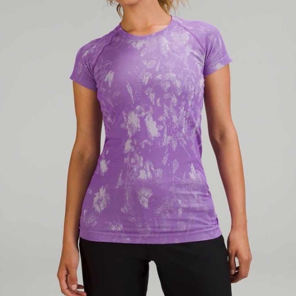 Lululemon Swiftly tech short sleeve shirt 2.0 Shadow bloom